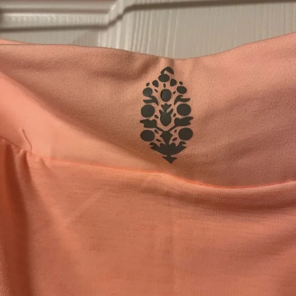 Free People/ FP Movement Little Bit of Love Skort Pastel Peach Size XL - Picture 7 of 8